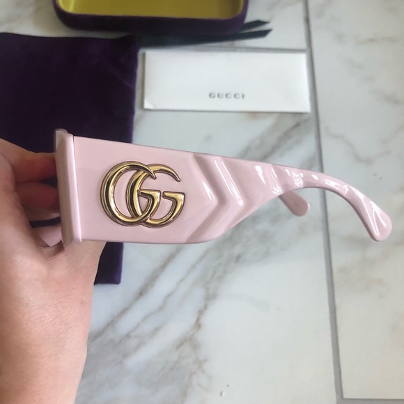 🔥NEW GUCCI SUNGLASSES 🔥 - Picture 3 of 13